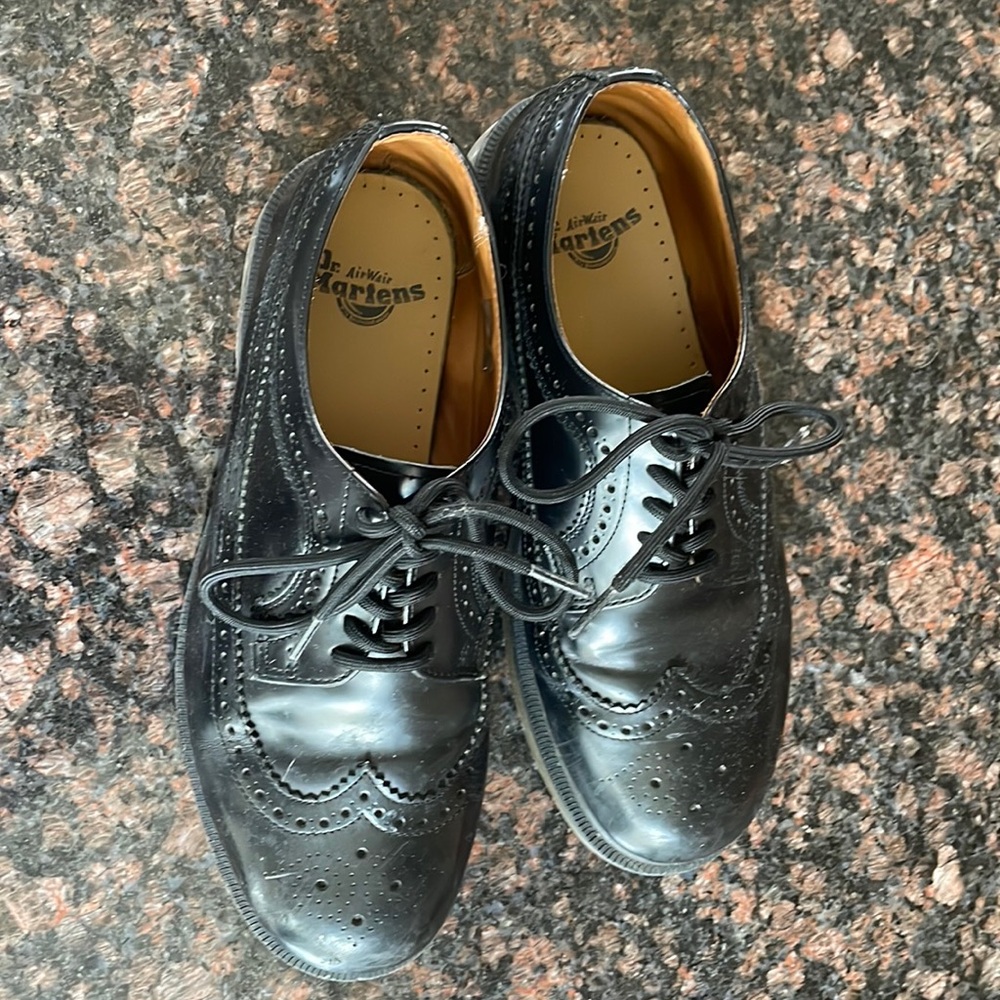 Vintage brogue dr martens